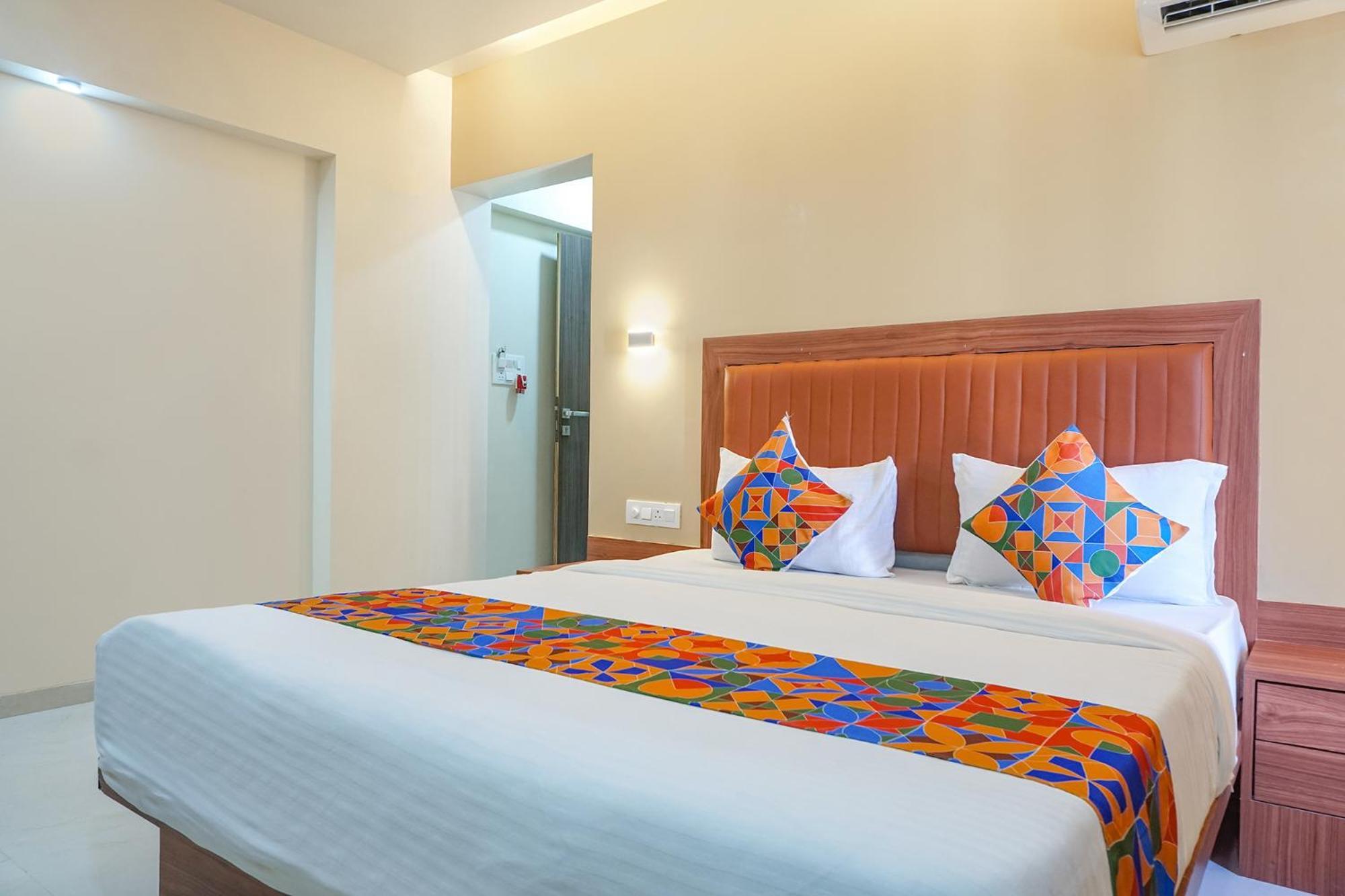 Fabhotel Emersion Residency - High Street Near Laxman Nagar, Baner Pune Exteriör bild