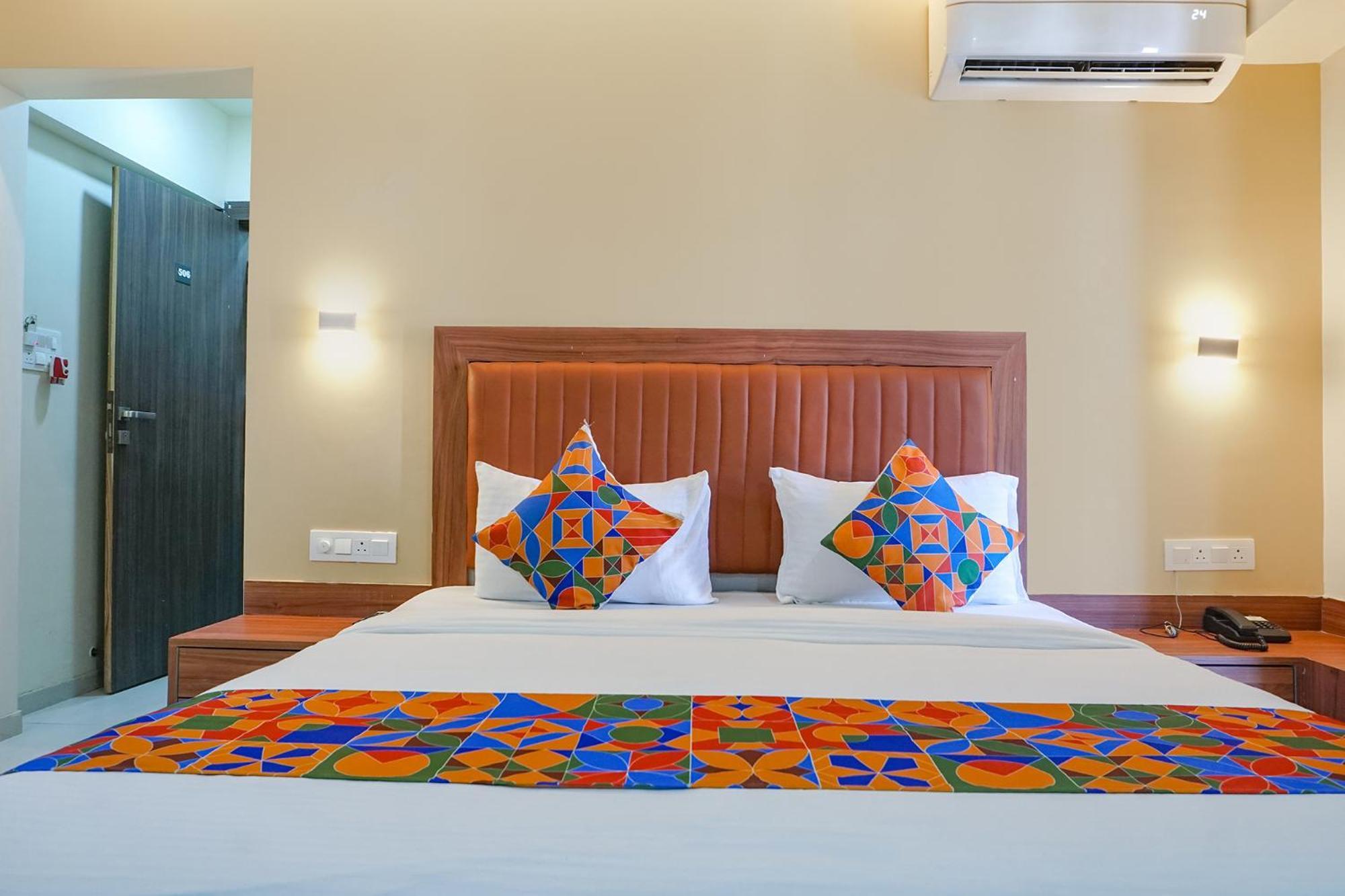 Fabhotel Emersion Residency - High Street Near Laxman Nagar, Baner Pune Exteriör bild