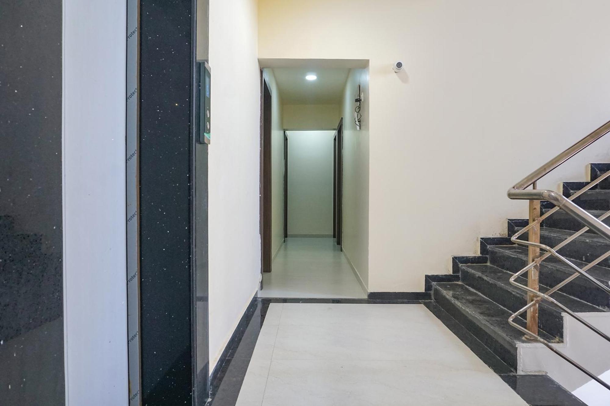 Fabhotel Emersion Residency - High Street Near Laxman Nagar, Baner Pune Exteriör bild