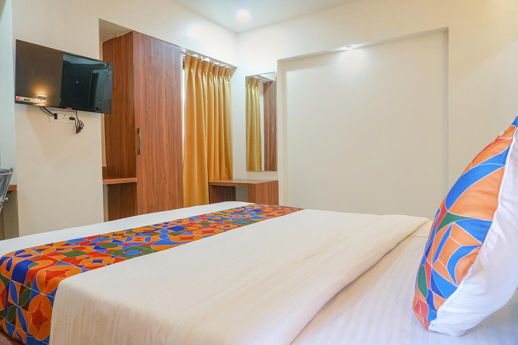 Fabhotel Emersion Residency - High Street Near Laxman Nagar, Baner Pune Exteriör bild