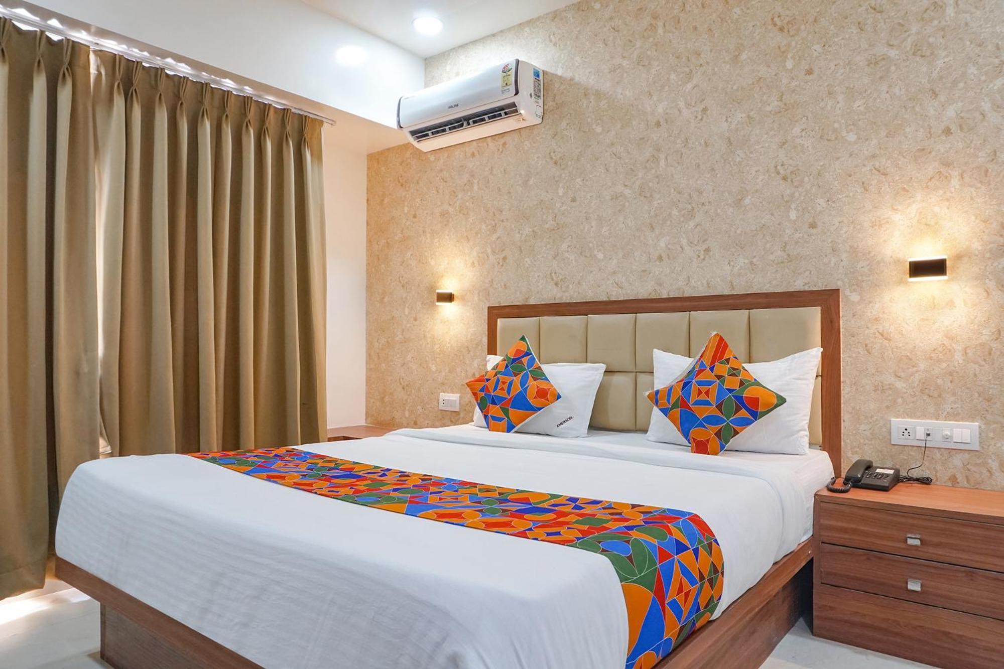 Fabhotel Emersion Residency - High Street Near Laxman Nagar, Baner Pune Exteriör bild